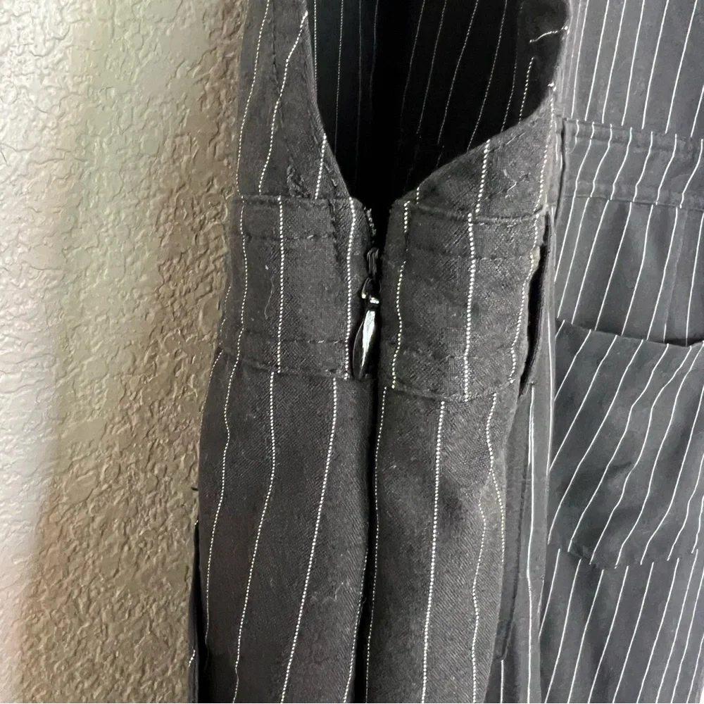 Princess Polly Hayden Black  White Pinstripe Print Wide Leg Overalls Size 12 - Picture 10 of 15